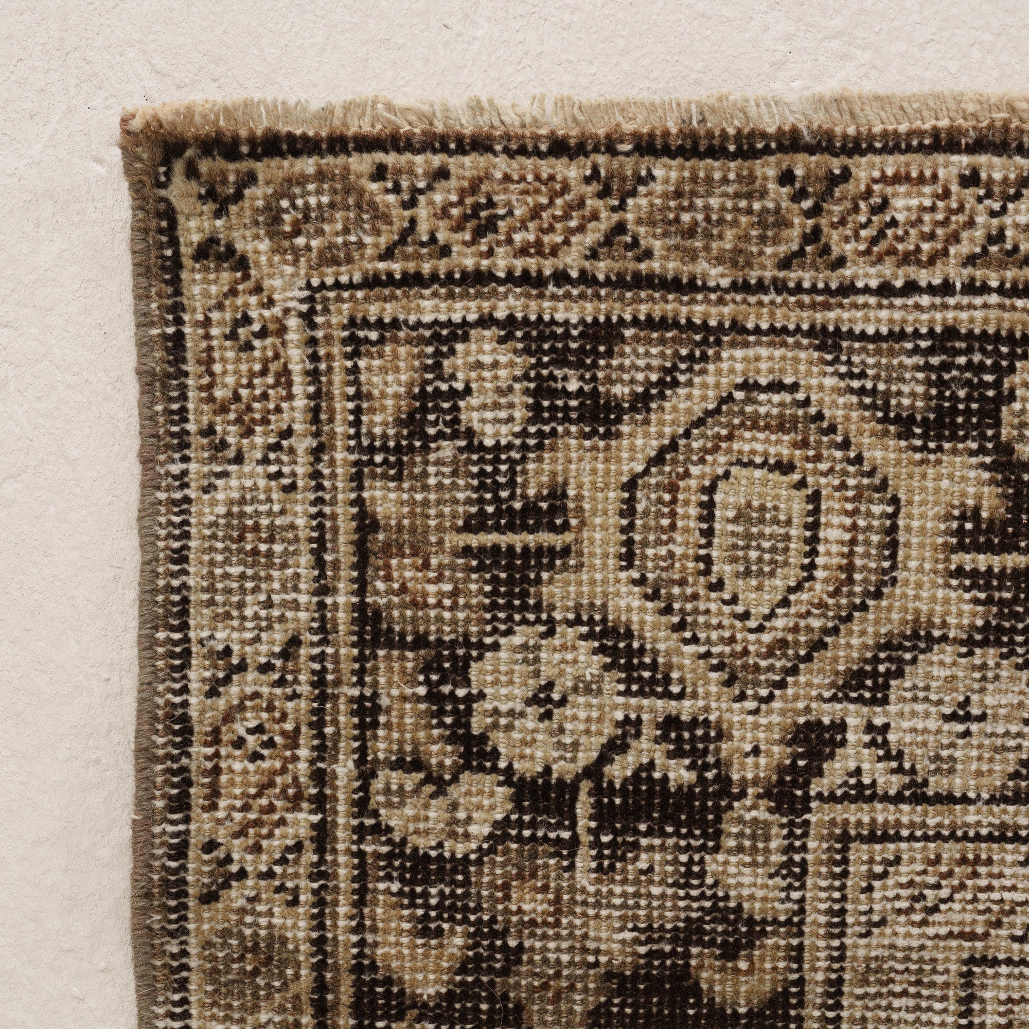 Geometric 7x10 Area Rug