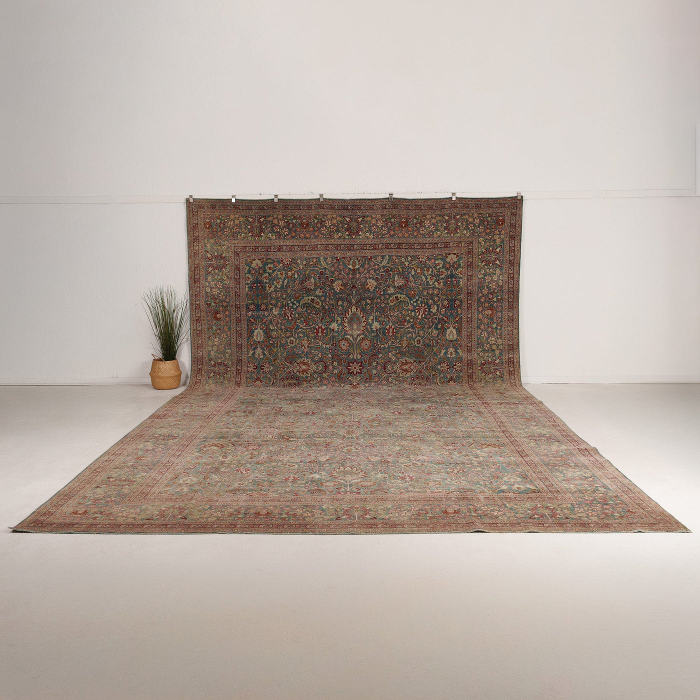 Handmade Persian Area Rug