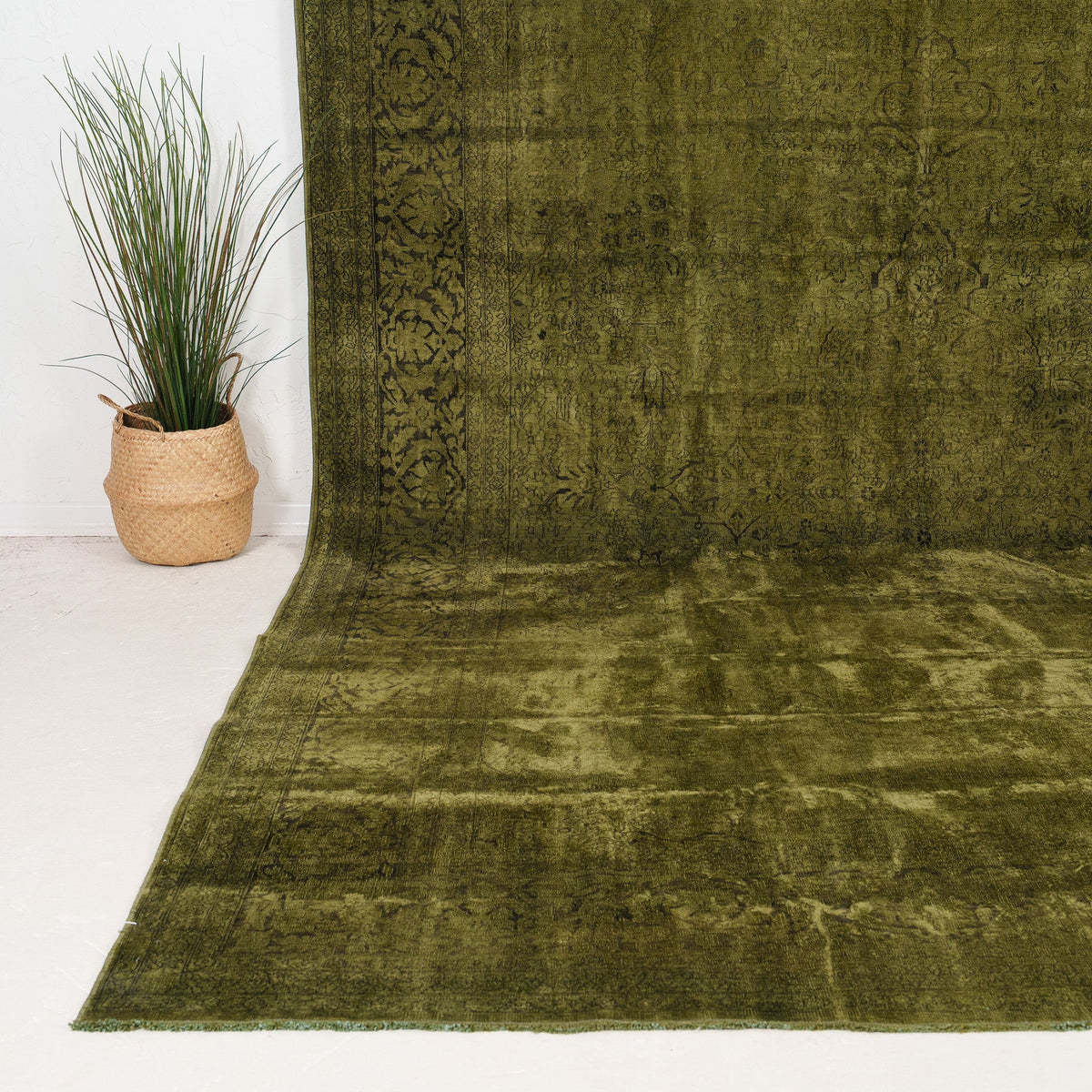 9x13 Vintage Rug