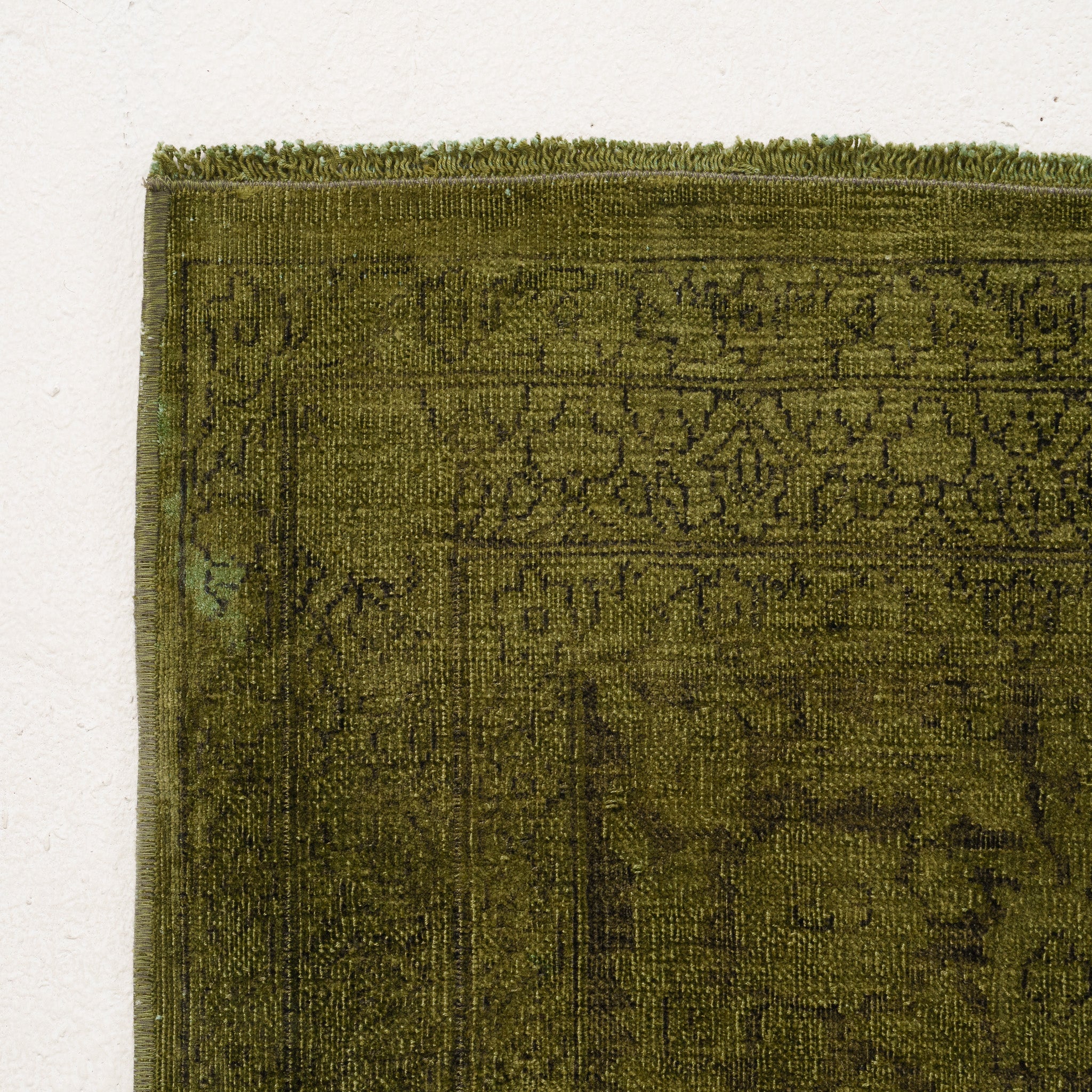 Allover 9x13 Area Rug