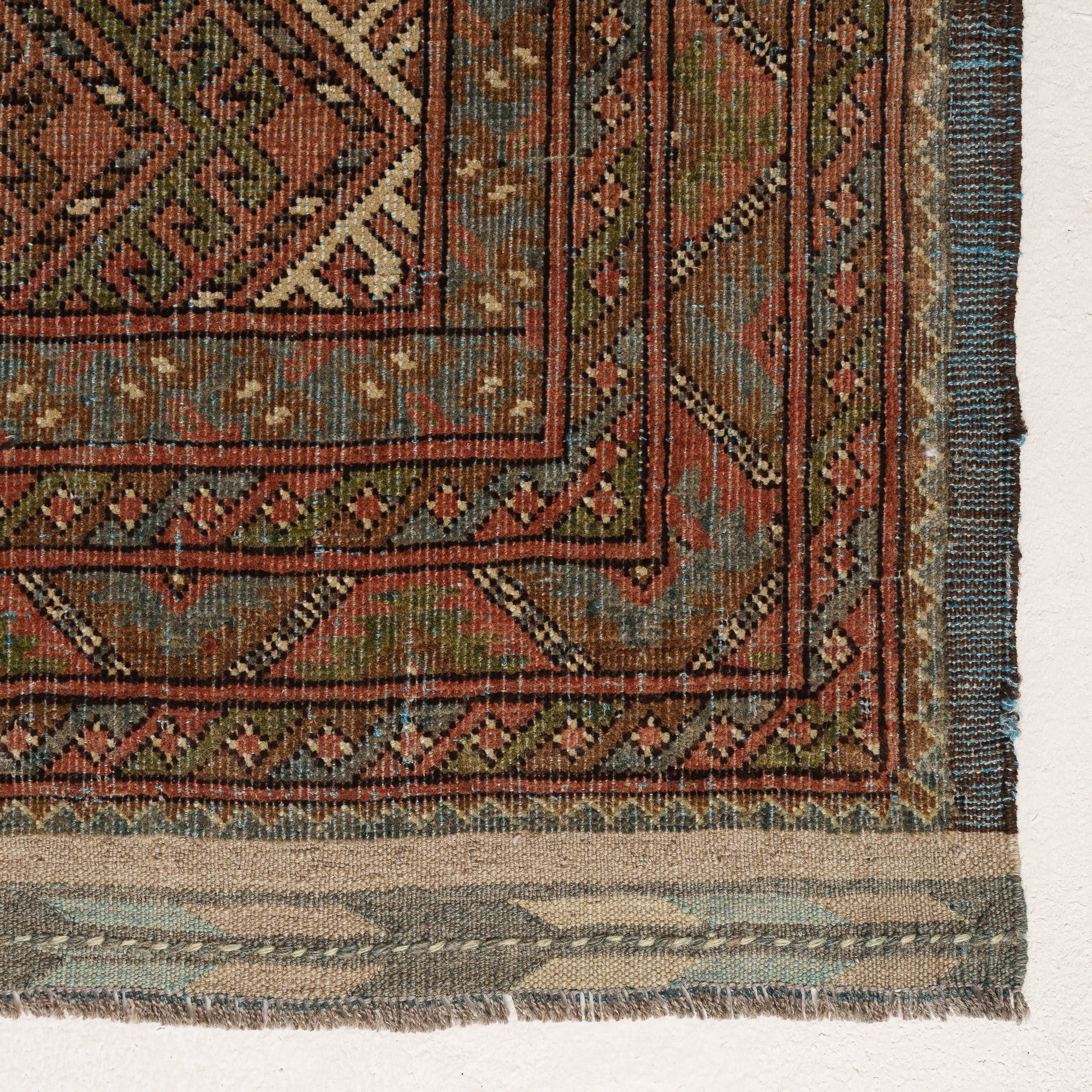 Geometric 14x16 Area Rug