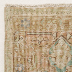 Ilavorya - Vintage Persian Area Rug