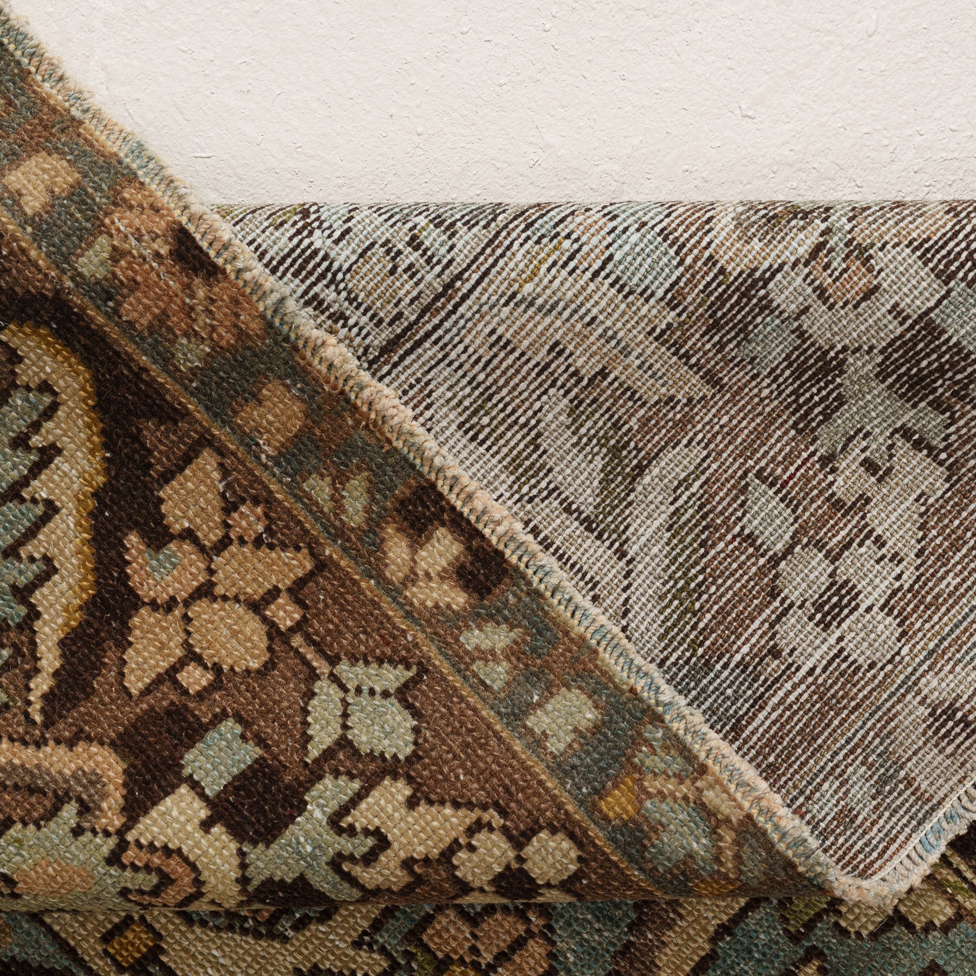 10x14 Orange Area Rug