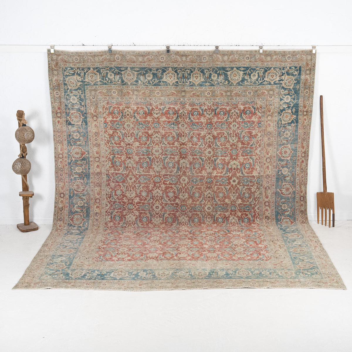 Zofona - Vintage Persian Area Rug