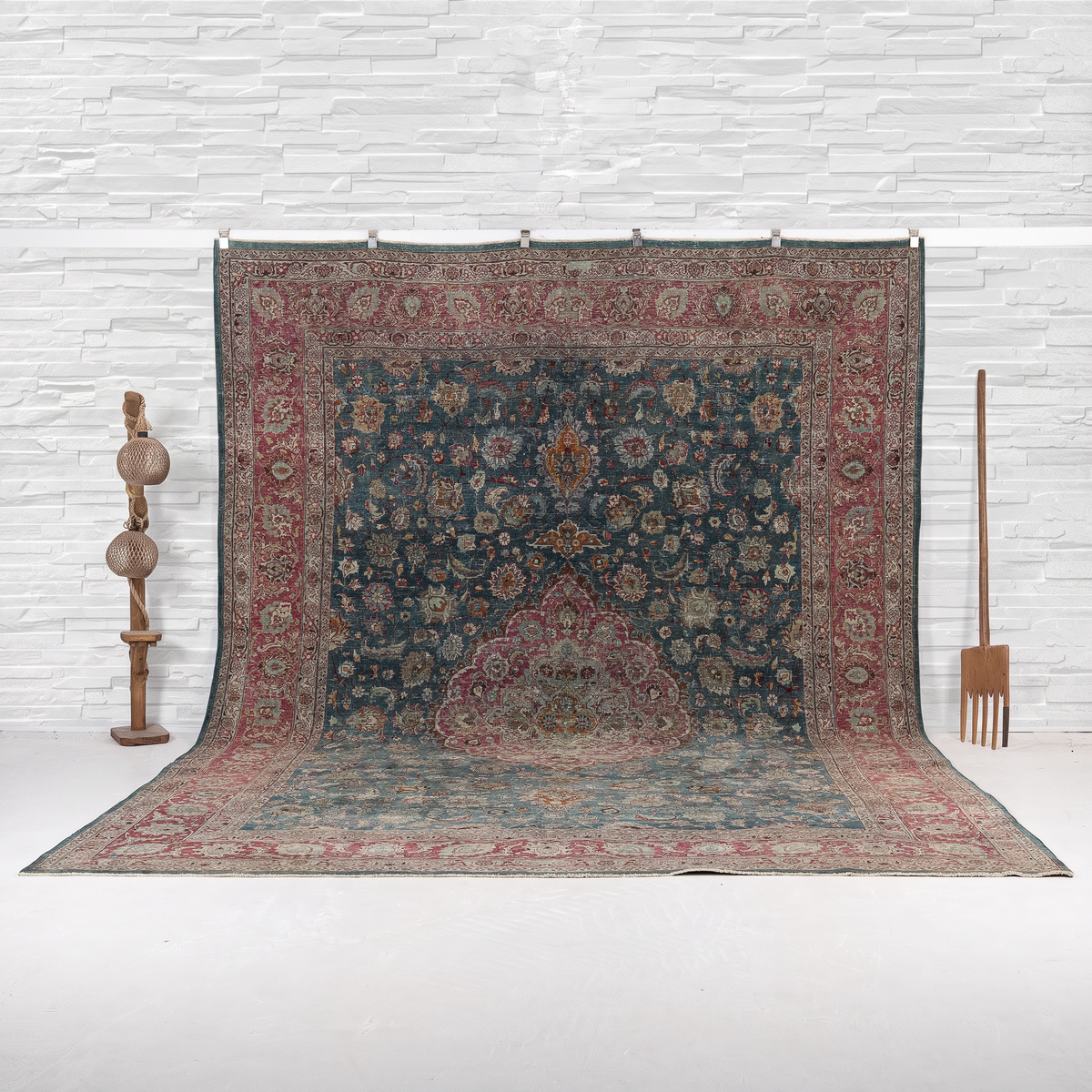 Handmade Persian Area Rug