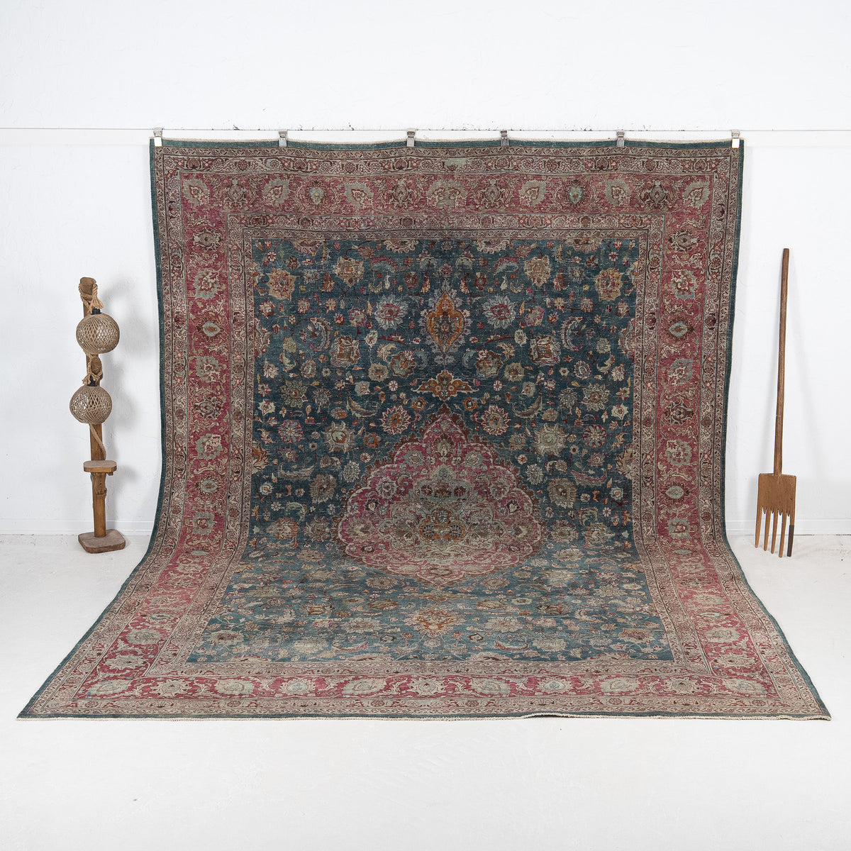 Penelopira - Vintage Persian Area Rug