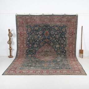 Penelopira - Vintage Persian Area Rug