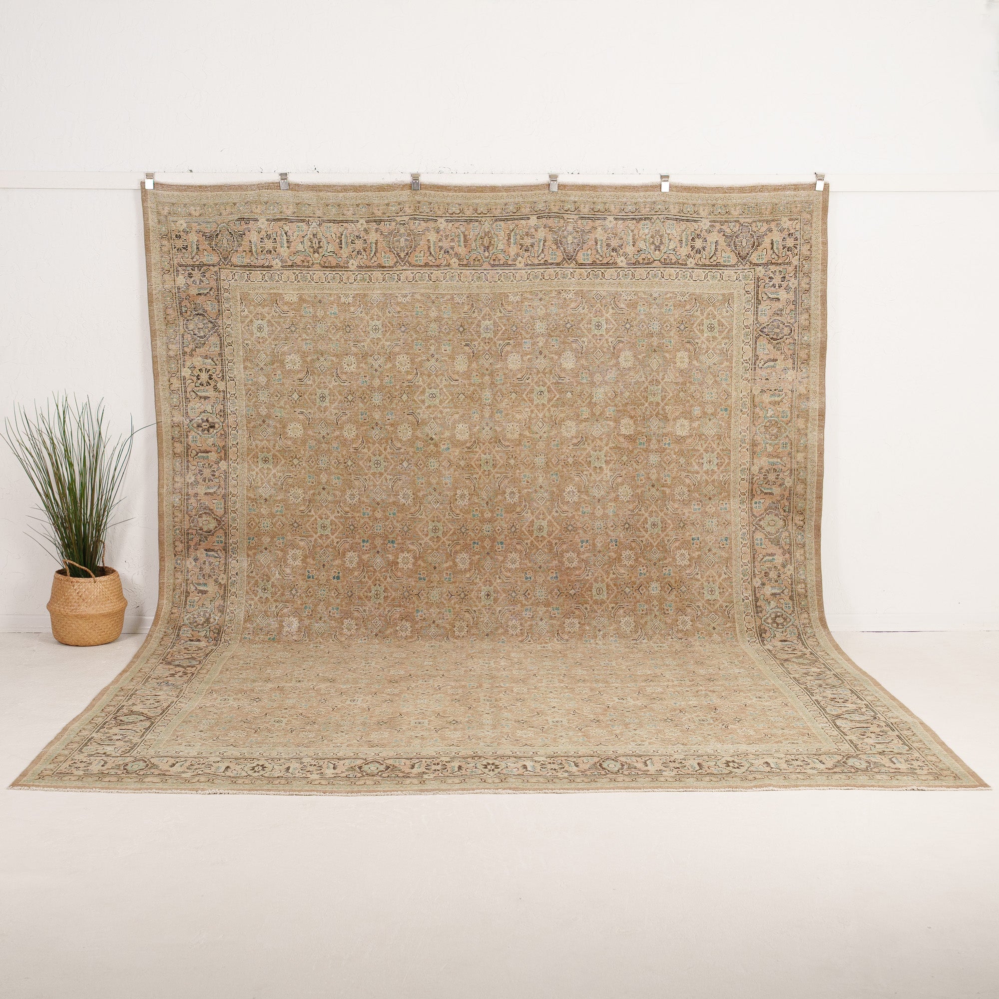 Handmade Persian Area Rug