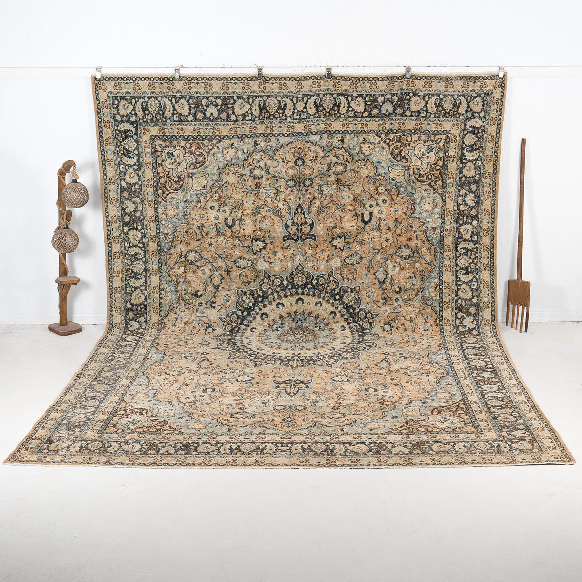 Verenona - Vintage Persian Area Rug