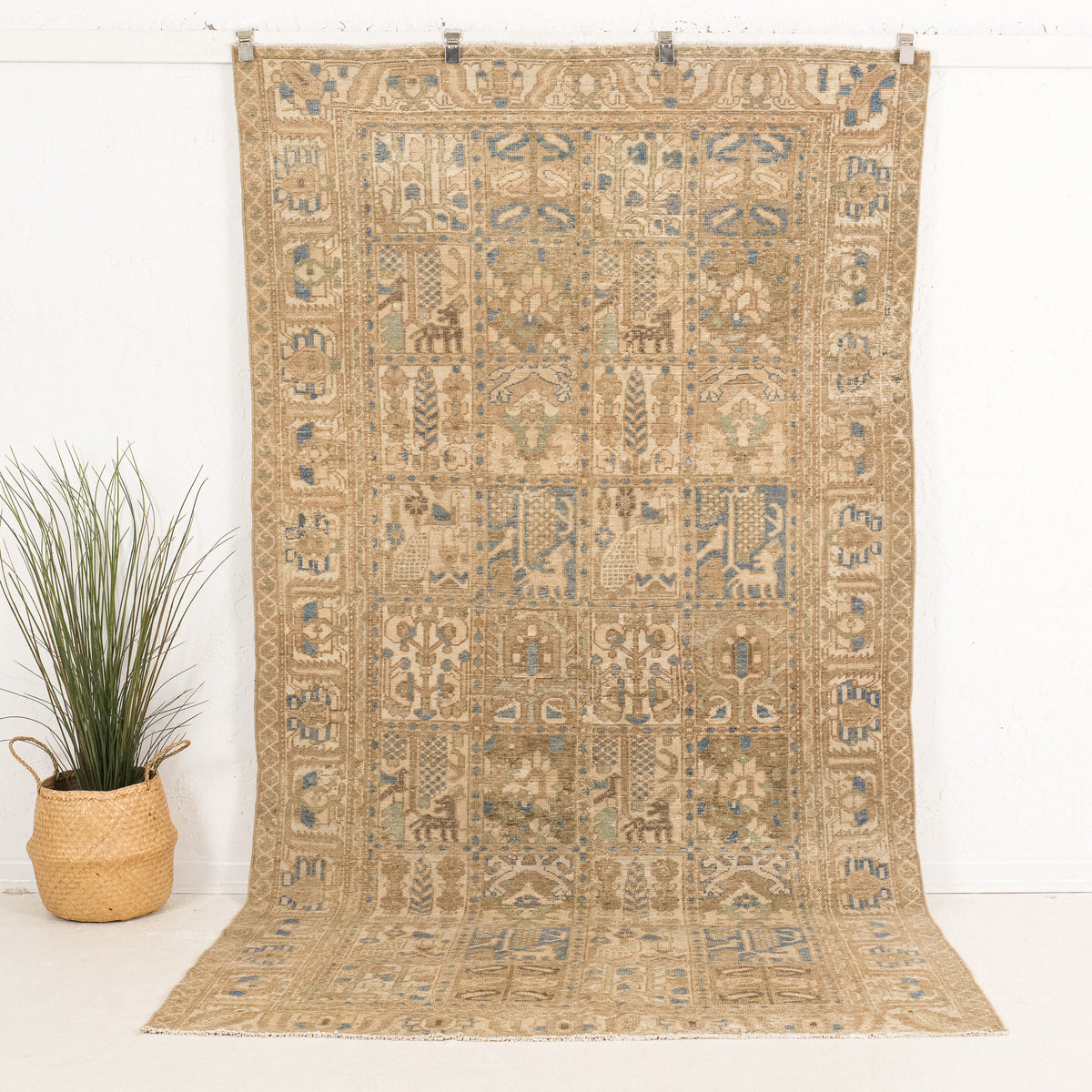 Handmade Persian Area Rug