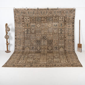 Vesperira - Vintage Persian Area Rug