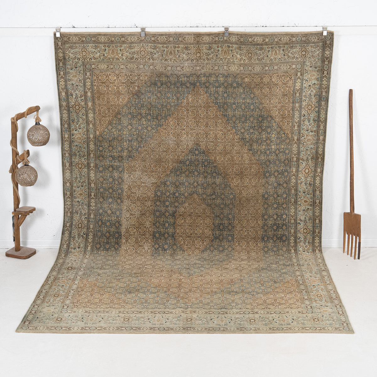 Olinda - Vintage Persian Area Rug
