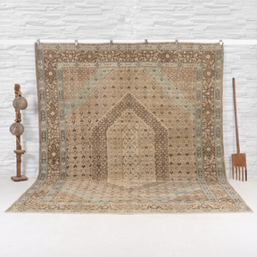 Handmade Persian Area Rug
