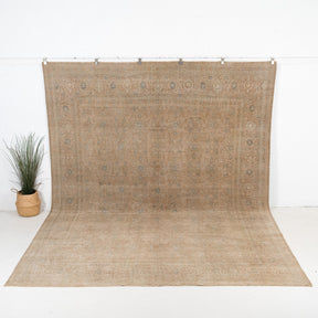 Theklona - Vintage Persian Area Rug