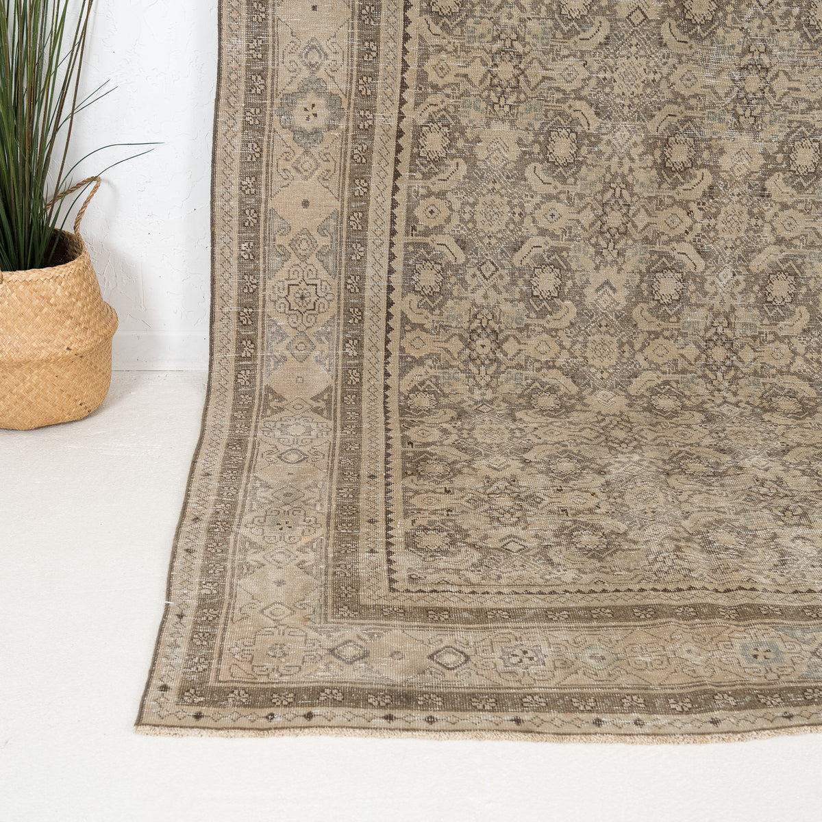 7x10 Persian Rug