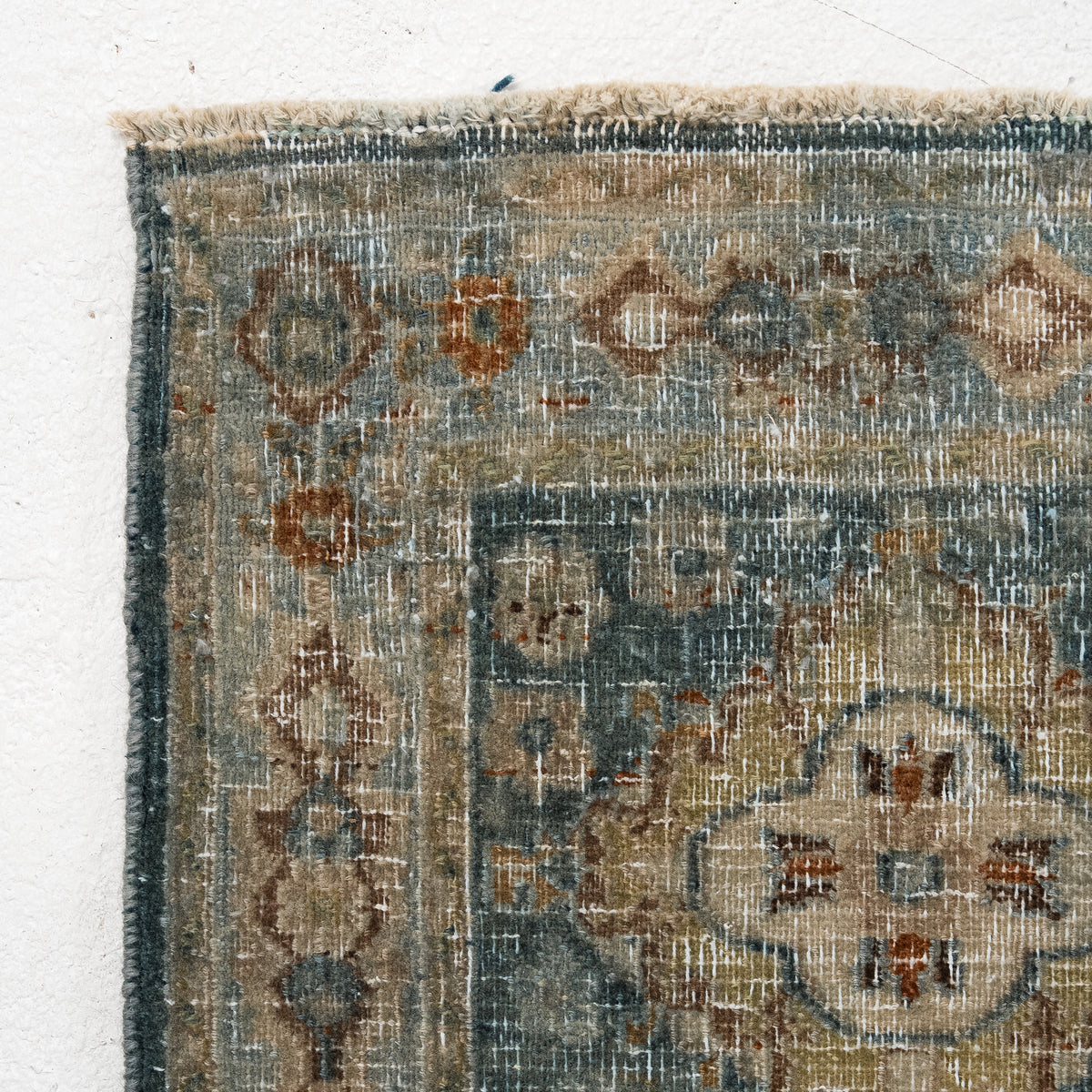 Medallion 10x13 Area Rug
