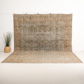 Handmade Persian Area Rug