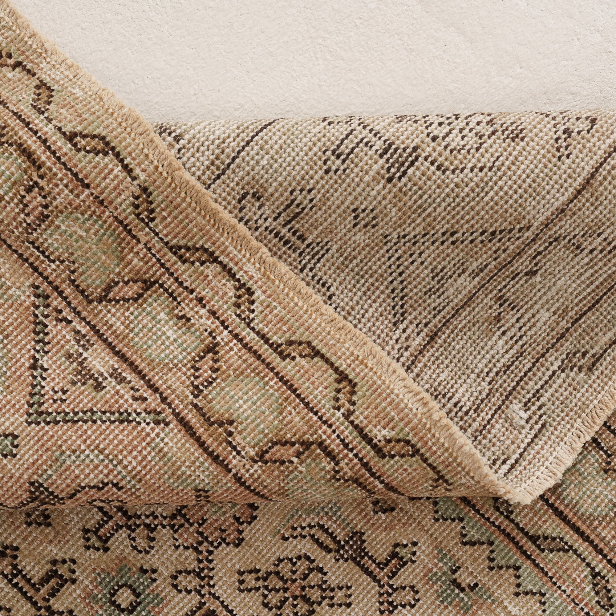 9x12 Beige Area Rug
