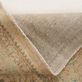 10x13 Beige Area Rug
