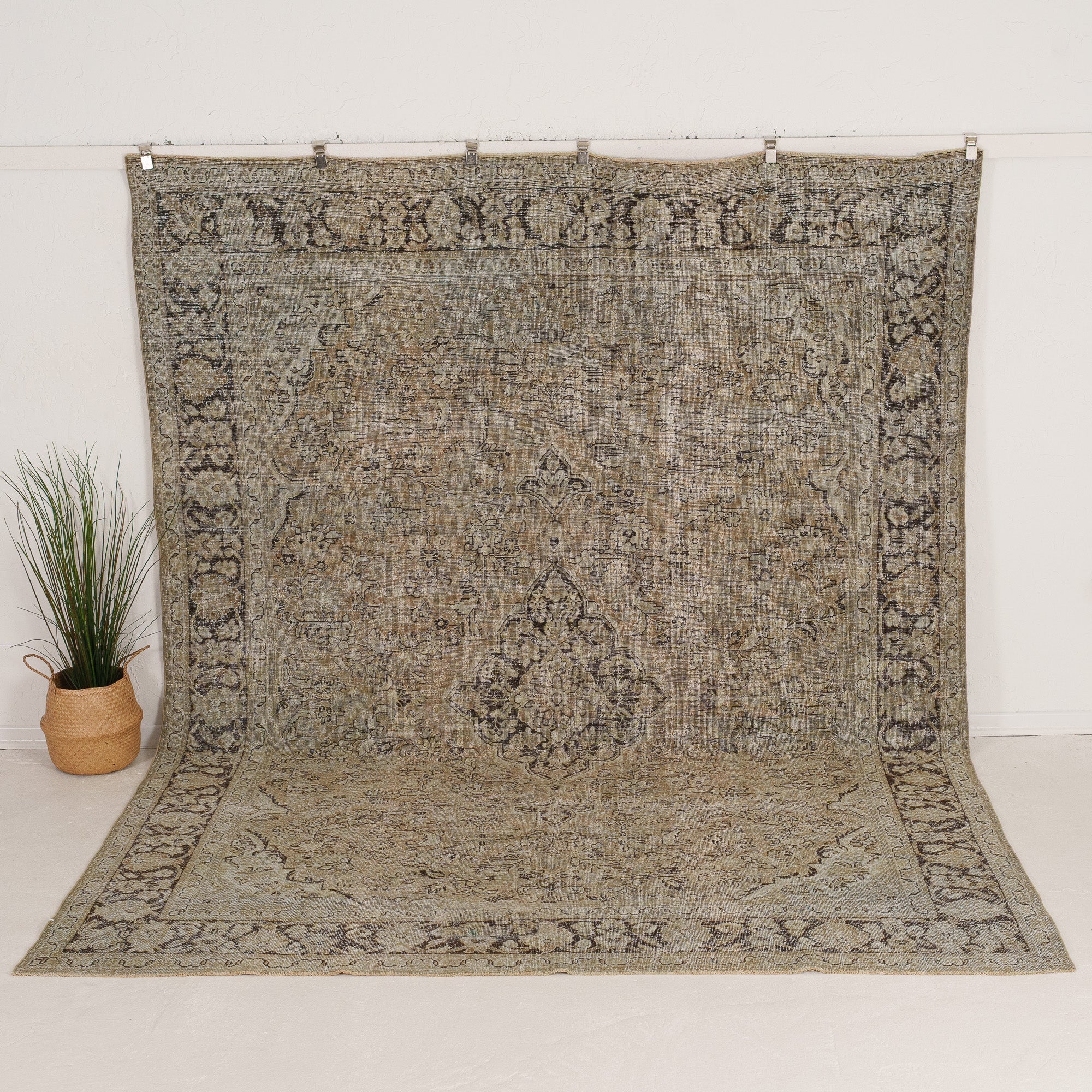 Blandira - Vintage Persian Area Rug