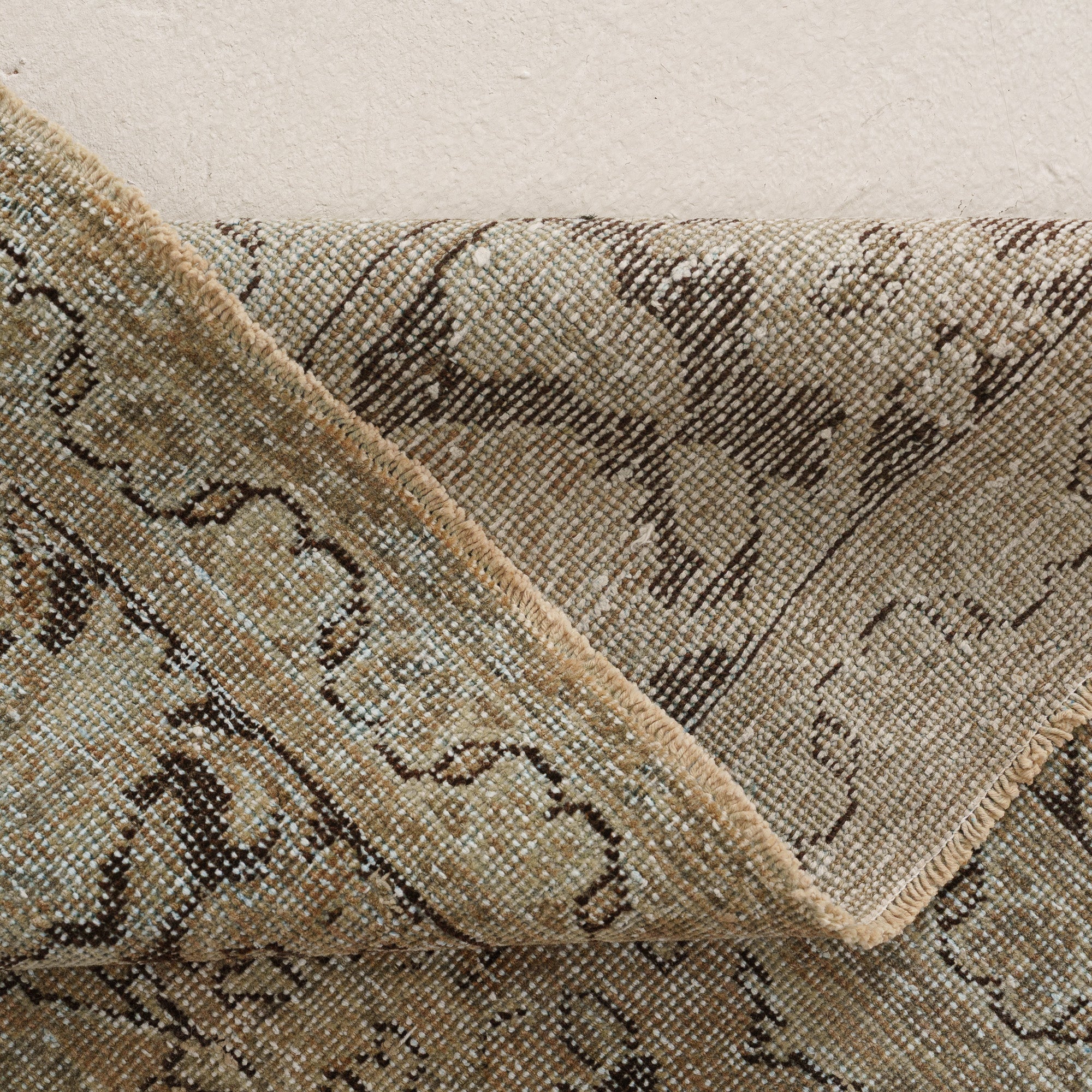 9x12 Beige Area Rug