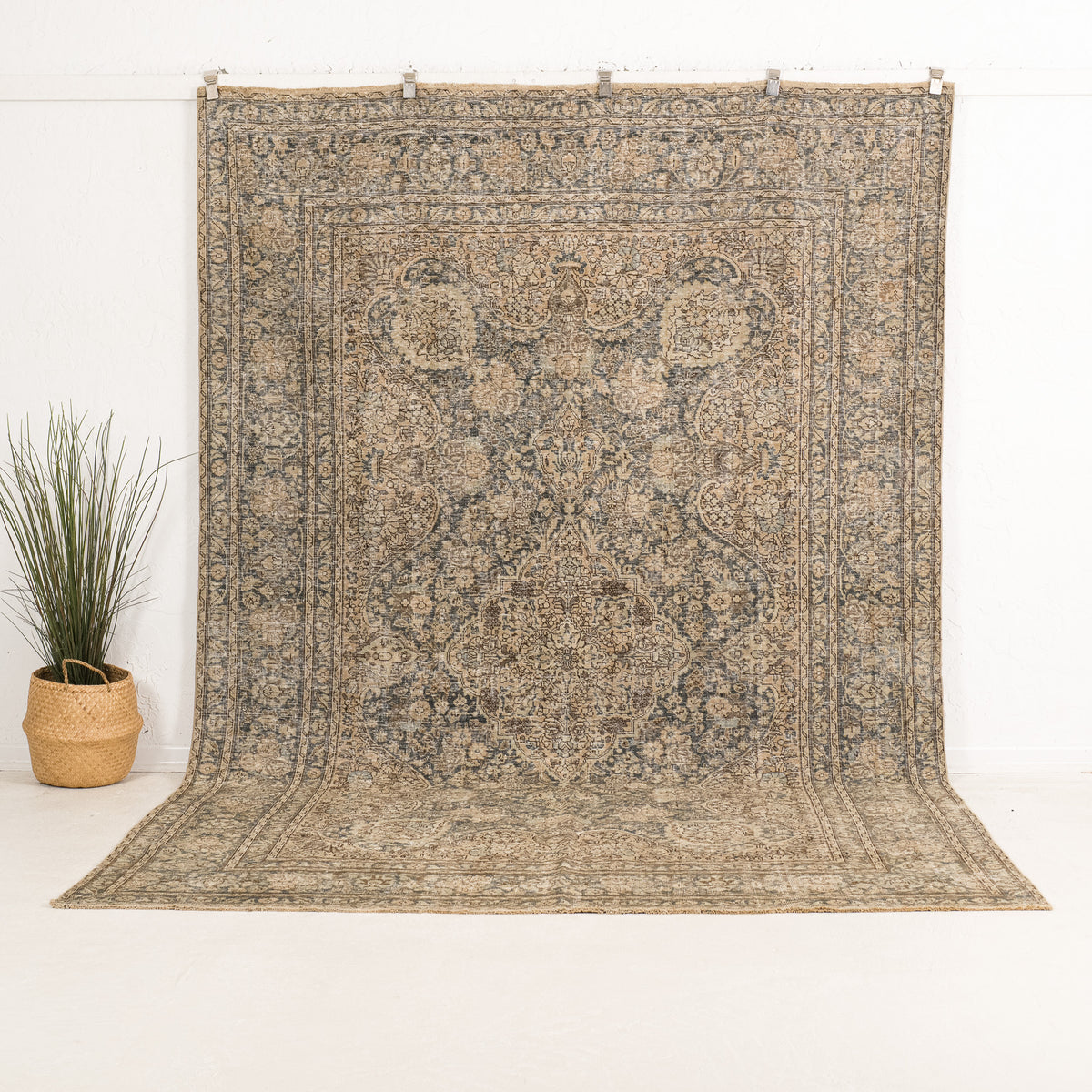 Handmade Persian Area Rug