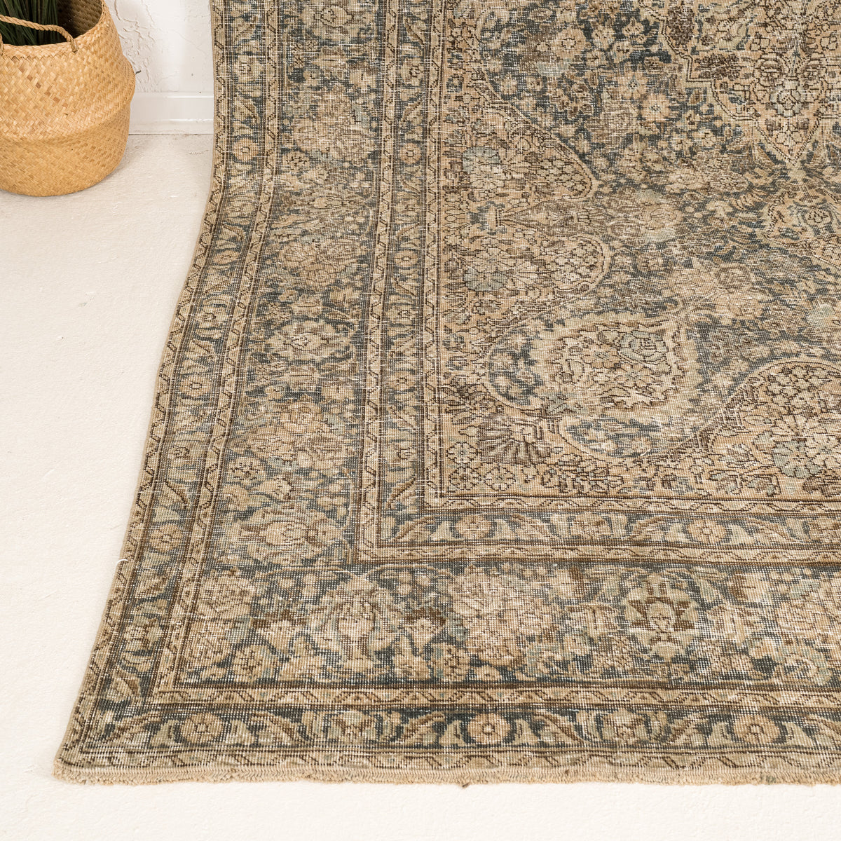 7x11 Persian Rug