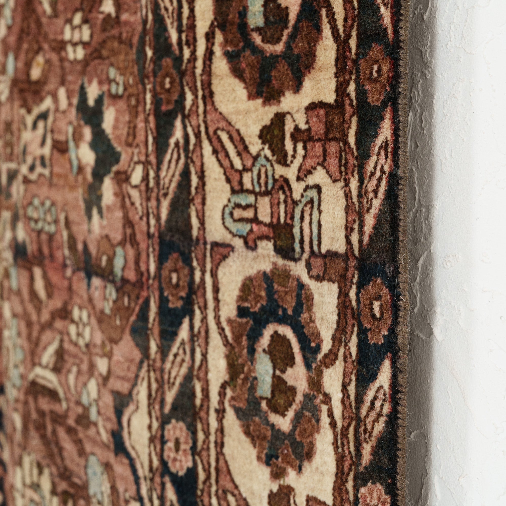 Almavia - Vintage Persian Small Rug