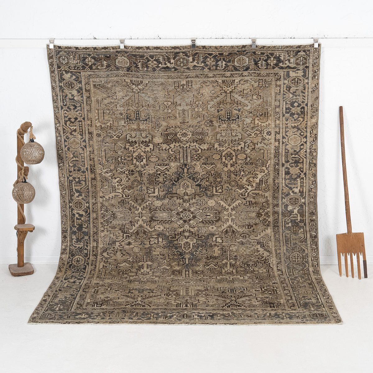 Olivona - Vintage Persian Area Rug