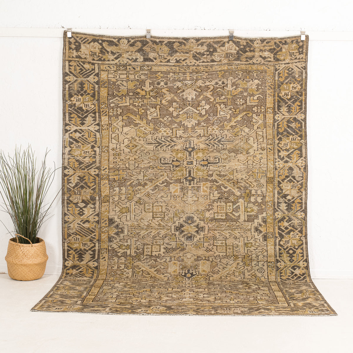 Handmade Persian Area Rug