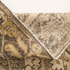 7x10 Beige Area Rug