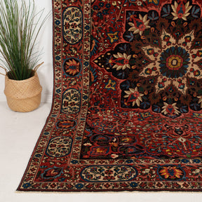 7x10 Persian Rug