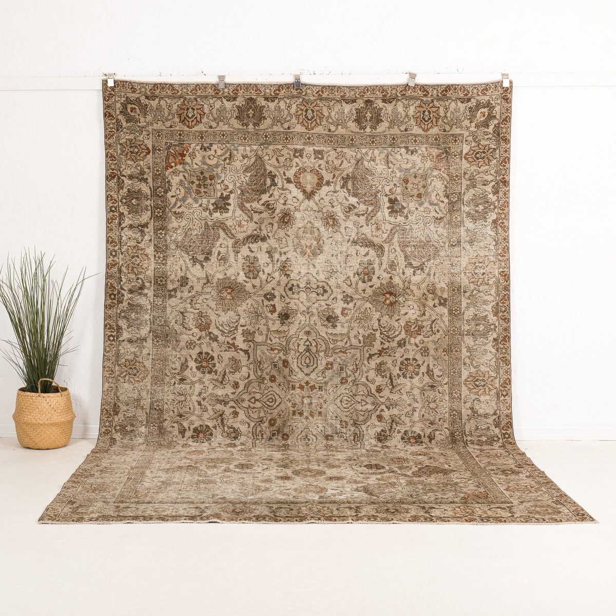 Handmade Persian Area Rug