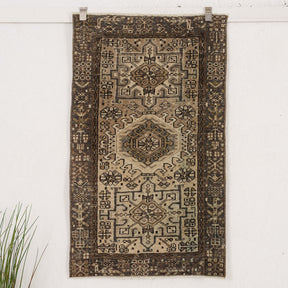 Handmade Persian Area Rug
