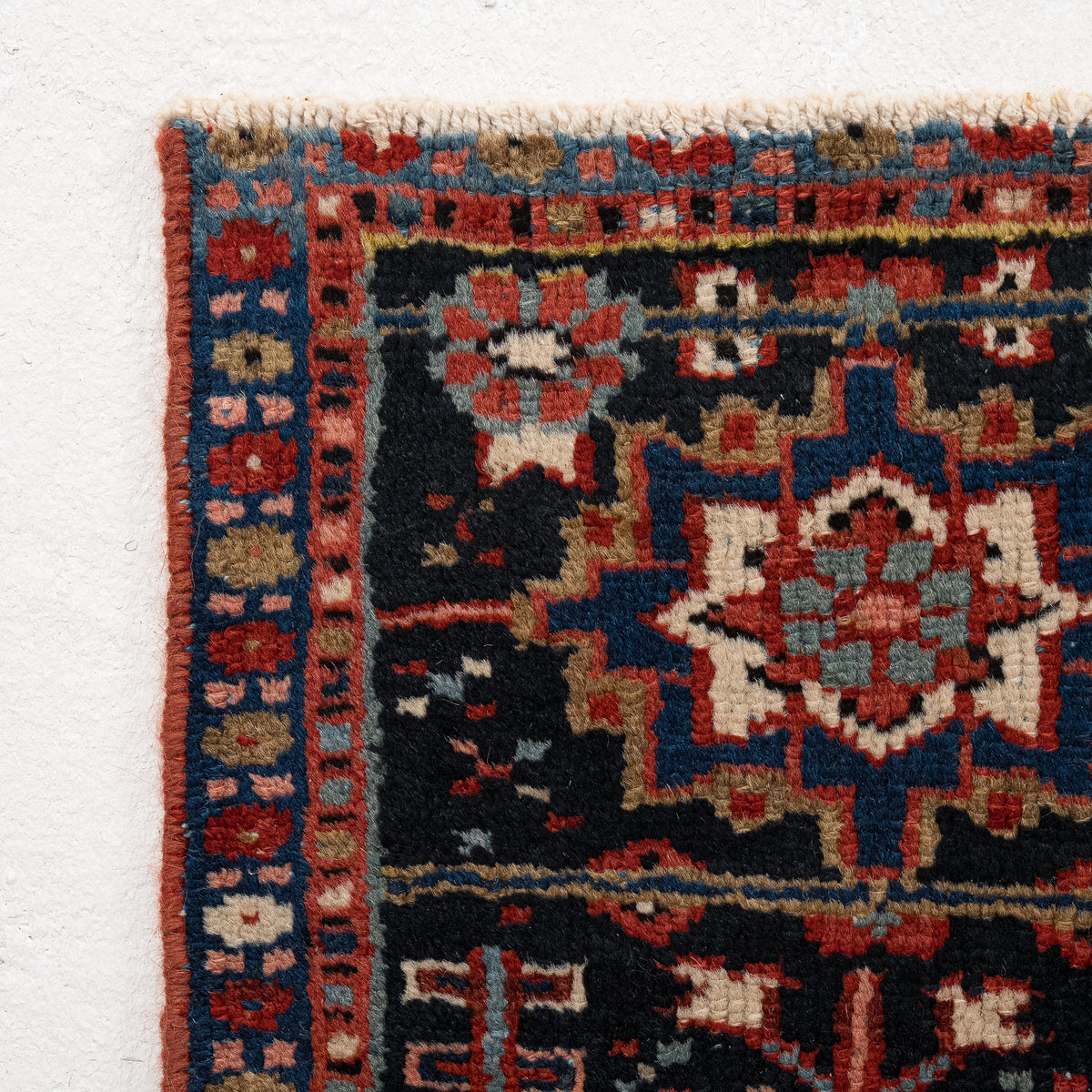 Medallion 8x11 Area Rug