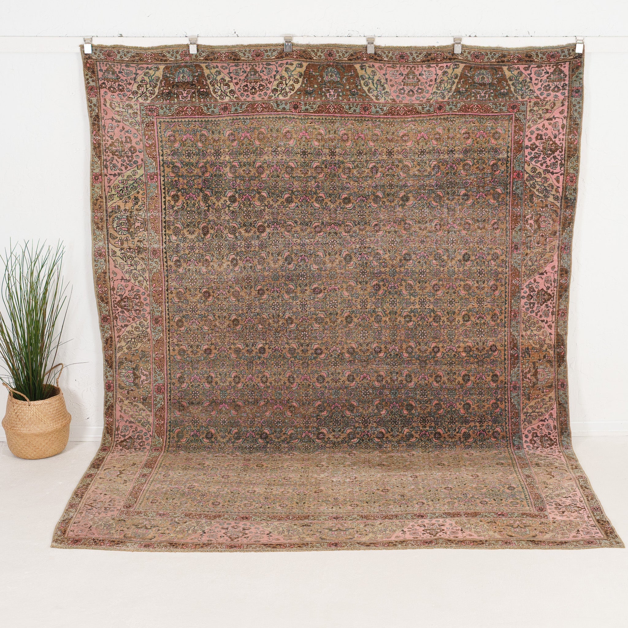 Aloisa - Vintage Persian Area Rug