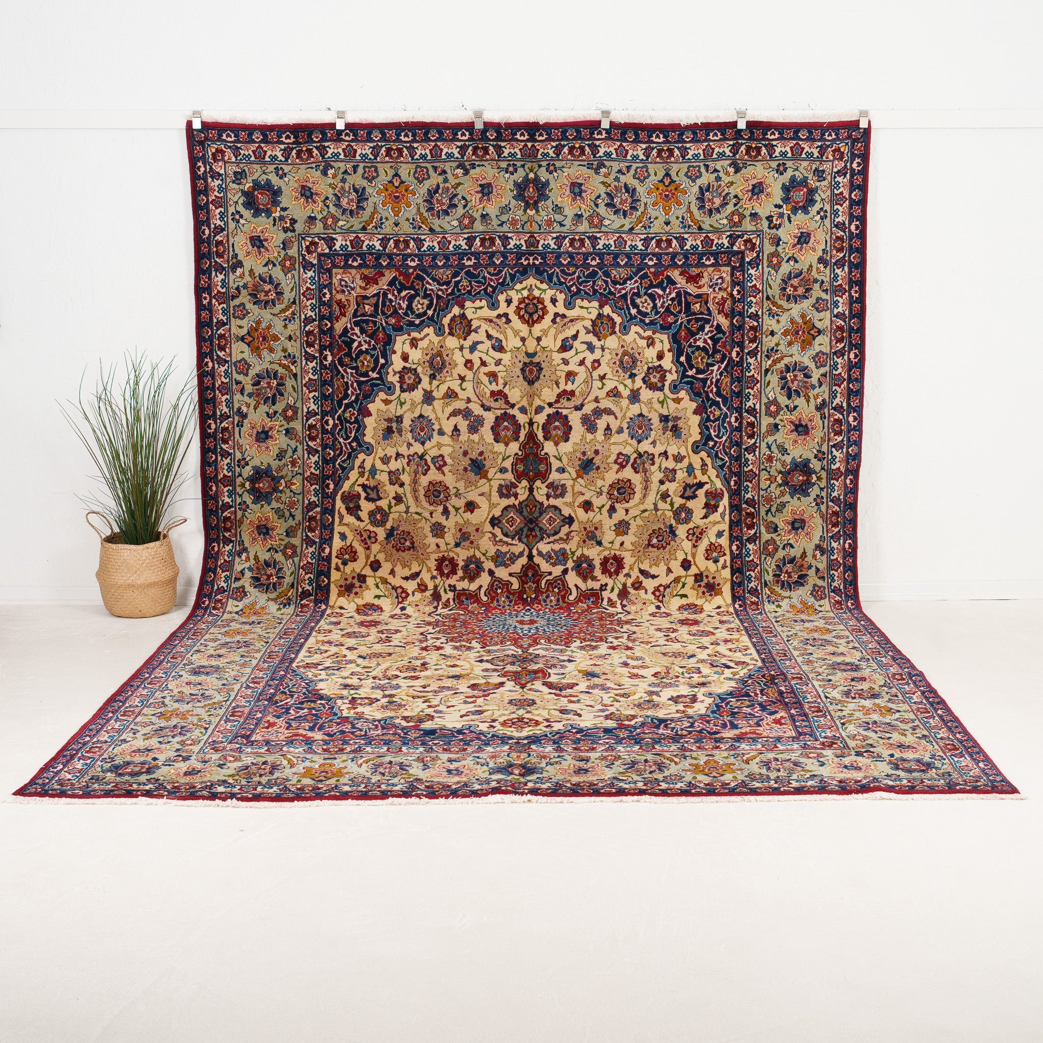 Handmade Persian Area Rug