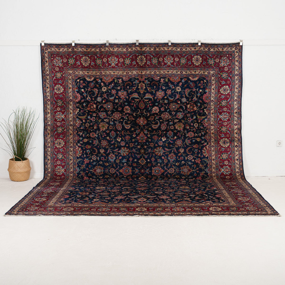 Handmade Persian Area Rug