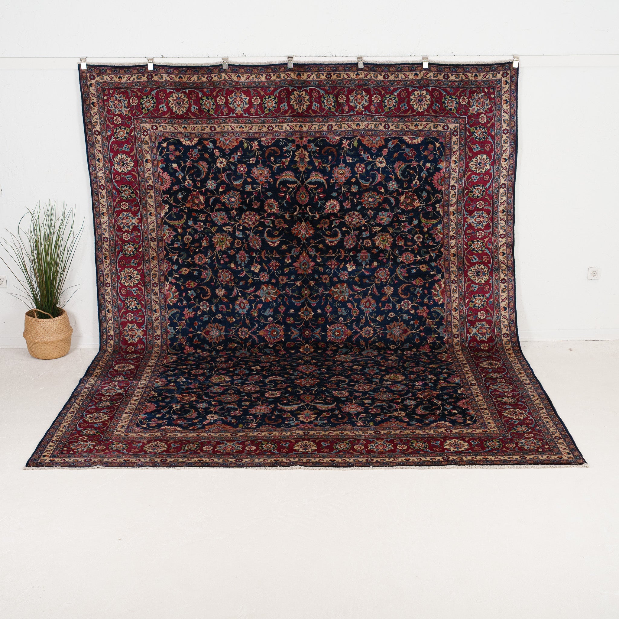 Silvestra - Vintage Persian Area Rug