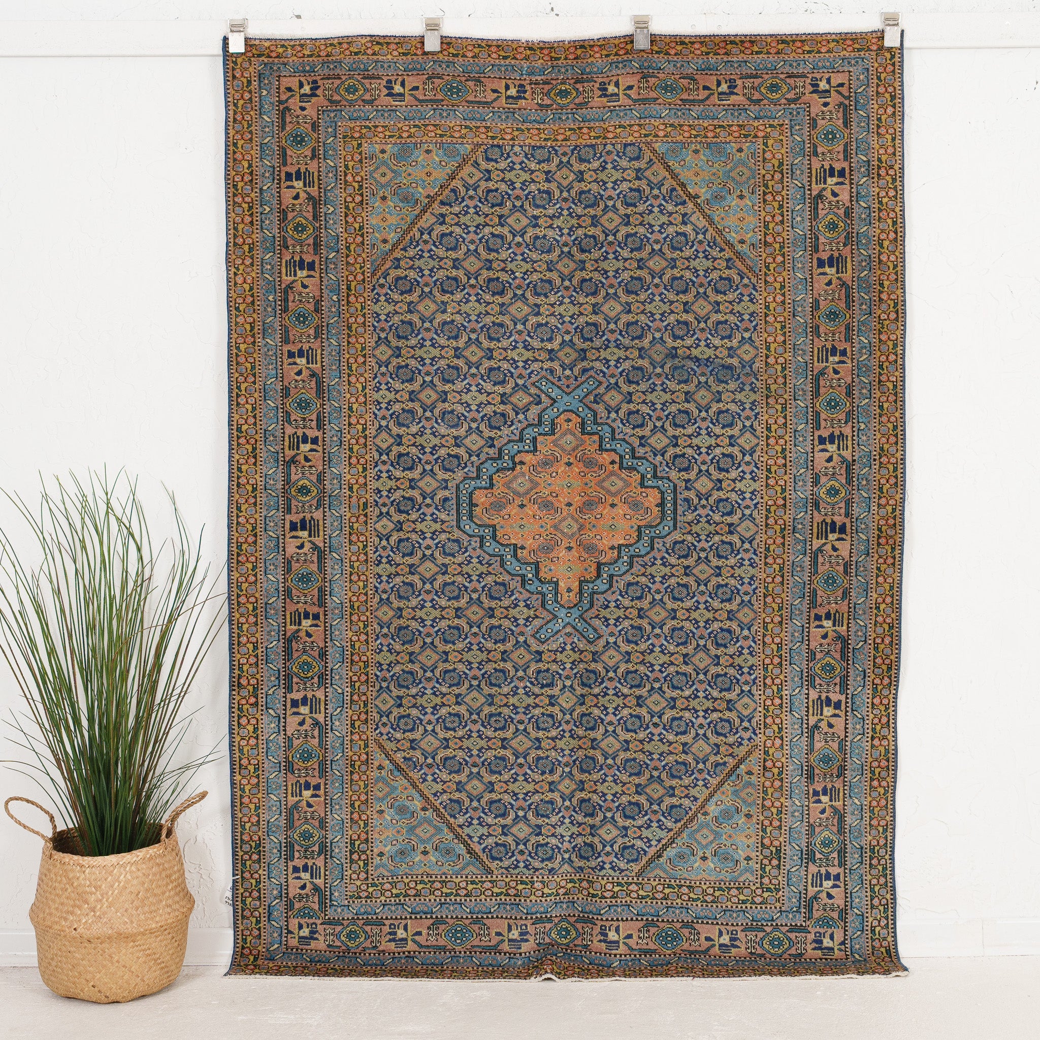 Handmade Persian Area Rug
