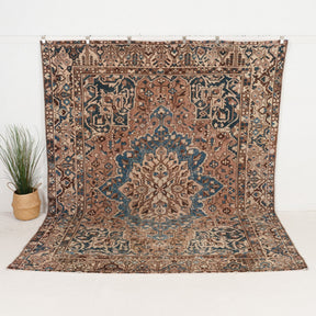 Kelvora - Vintage Persian Area Rug
