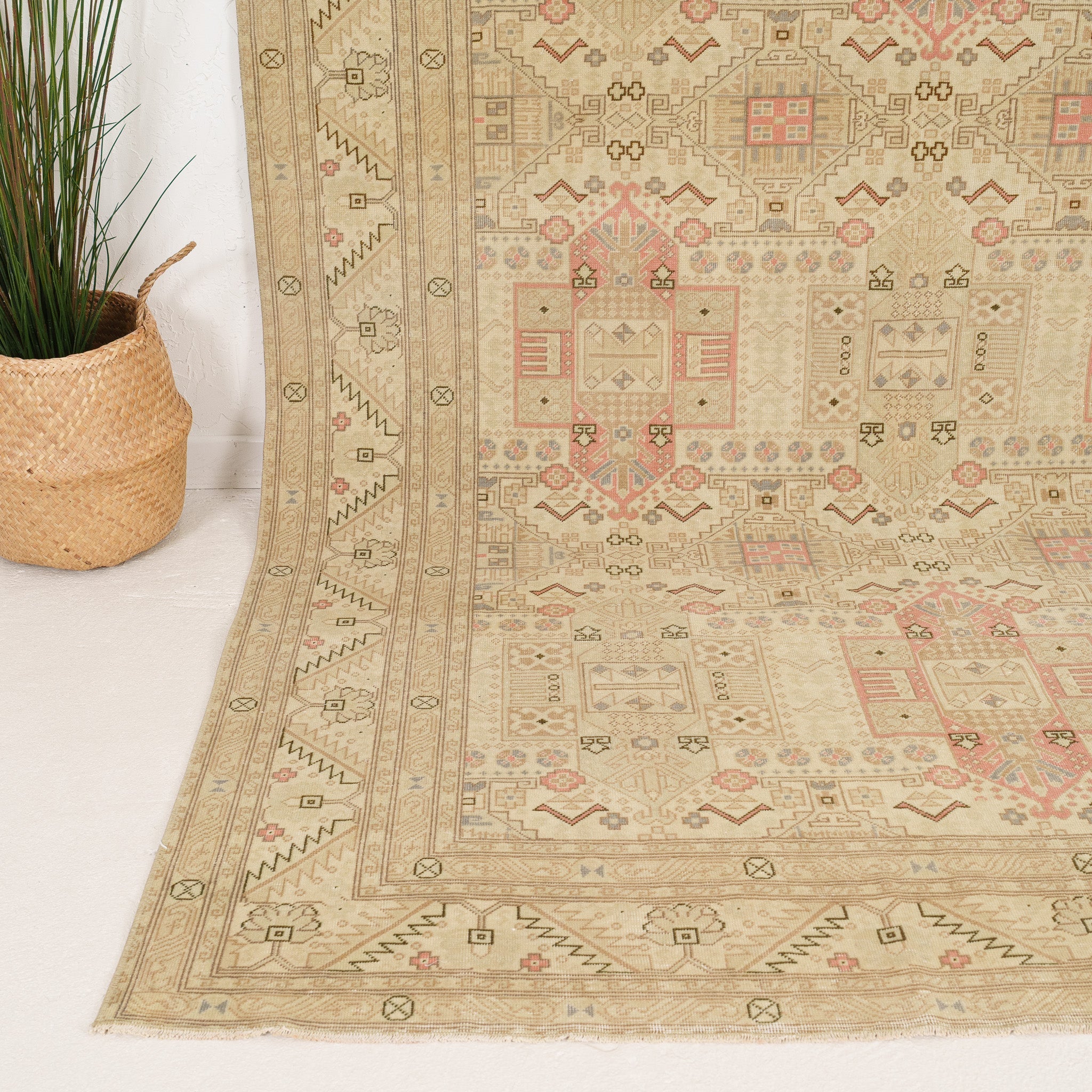 6x10 Persian Rug