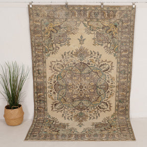Jessaminda - Vintage Turkish Area Rug