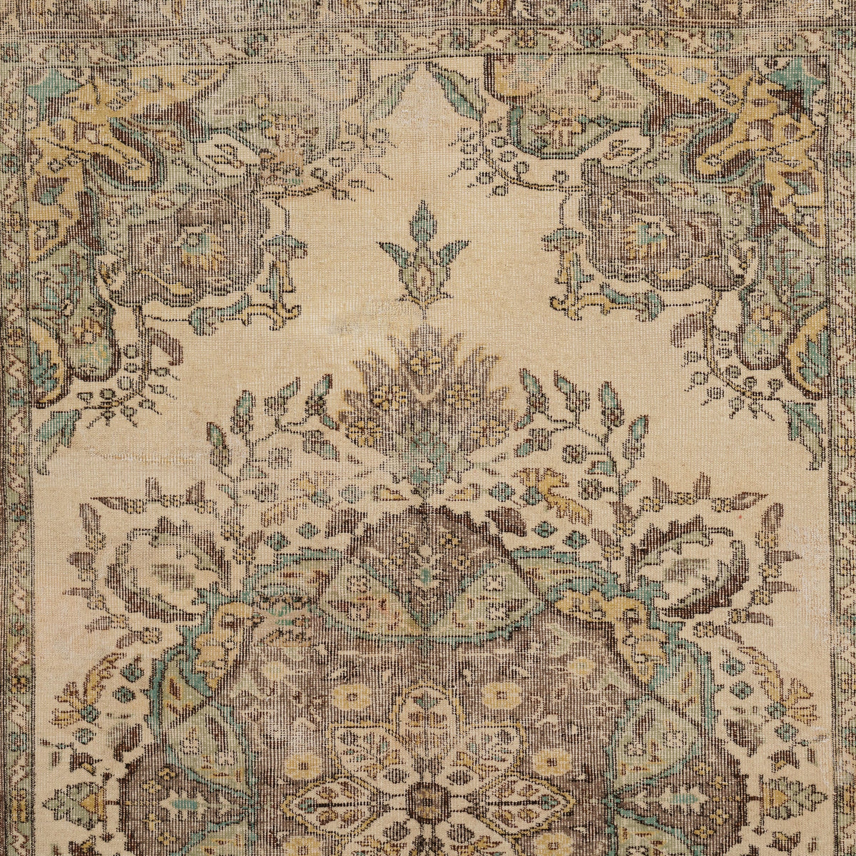 6x9 Vintage Rug