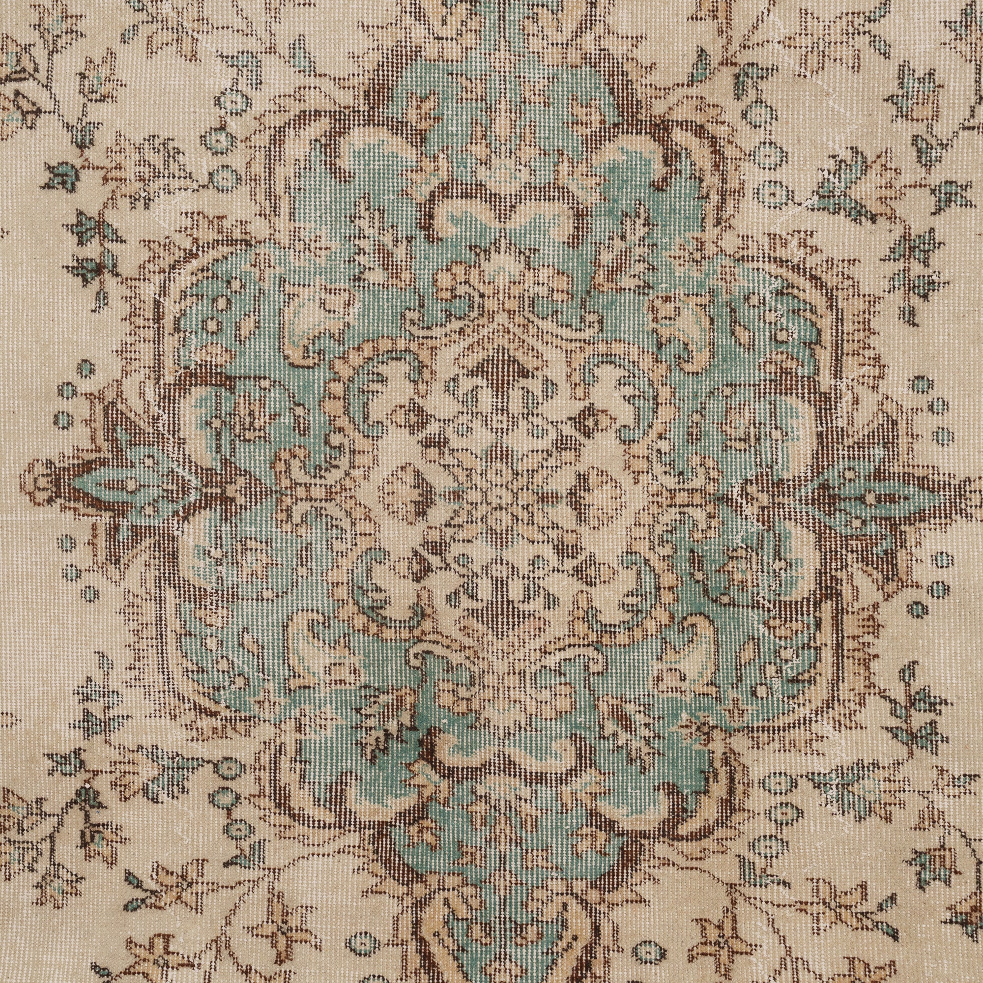 6x9 Vintage Rug