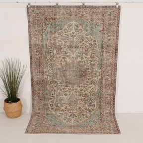 Melisandinda - Vintage Turkish Area Rug