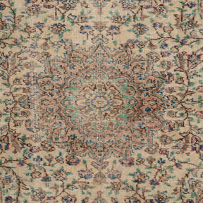 5x9 Vintage Rug