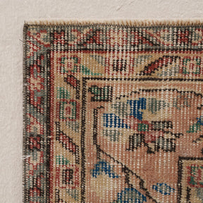 Medallion 5x9 Area Rug