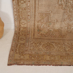 5x8 Persian Rug