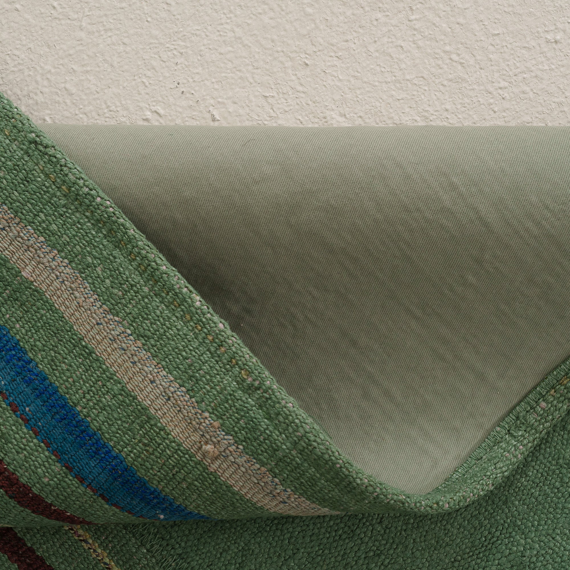 7x10 Green Area Rug